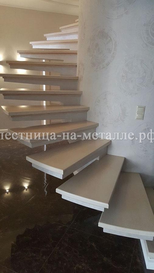 Консольная лестница из бетона